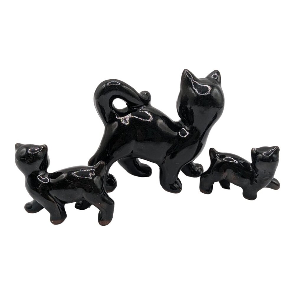 Vintage Ceramic Black Cats Mama with Two Kittens Kitschy Figurines MCM Redware - Picture 10 of 13